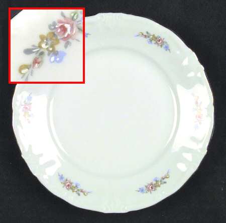 Mayerling (Scalloped) Salad Plate