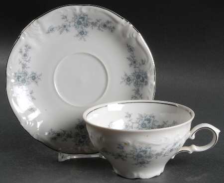 Renaissance Flat Cup & Saucer Set