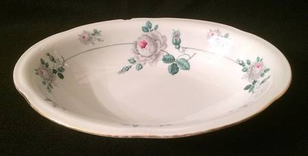Rose Mist 10" Oval Vegetable Bowl