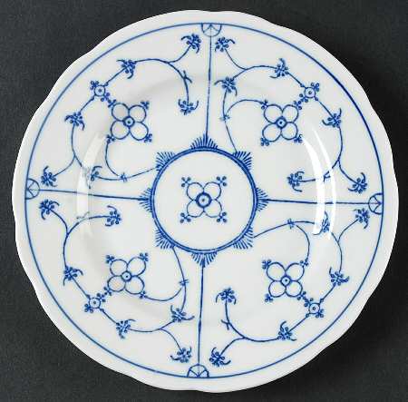 Strawflower (Scalloped) Bread & Butter Plate