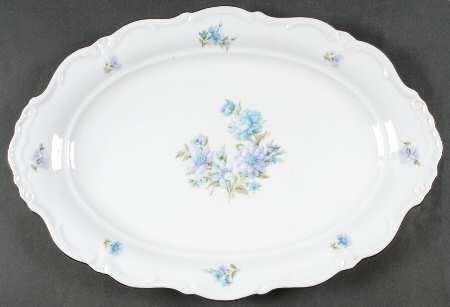 Tivoli (Scallop, Scroll Fan Edge) 15" Oval Serving Platter