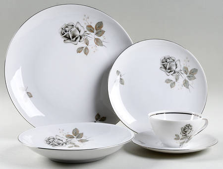 WIG10 5 Piece Place Setting by Winterling - Bavaria
