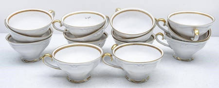 WIG107 Footed Cup