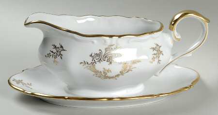 WIG123 Gravy Boat with Attached Underplate