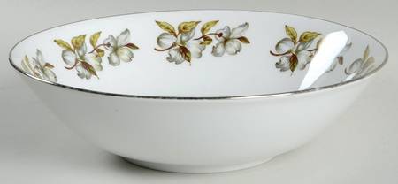 Dogwood (Smooth, Coupe) 9" Round Vegetable Bowl