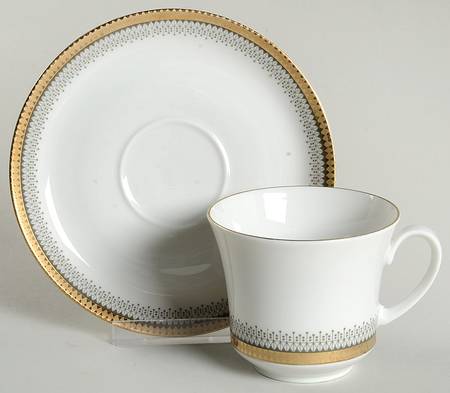 WIG144 Flat Cup & Saucer Set