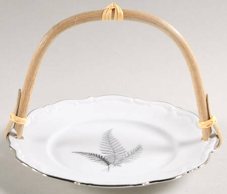 WIG15 5 3/8"-5 5/8" Bamboo Handled Serving Plate  HC