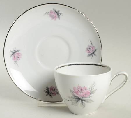 WIG20 Flat Cup & Saucer Set