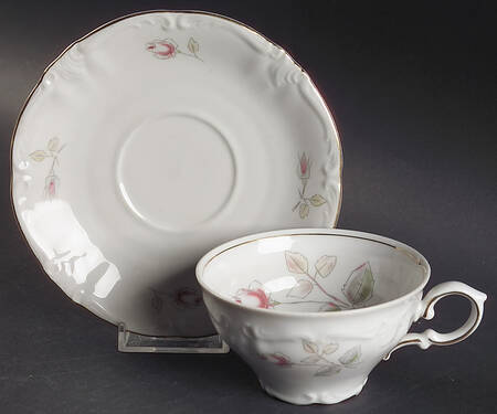 WIG21 Flat Cup & Saucer Set