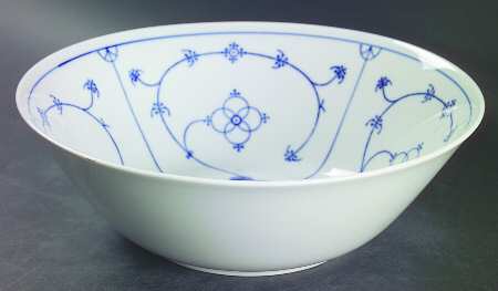 Strawflower (Smooth) 9" Round Vegetable Bowl