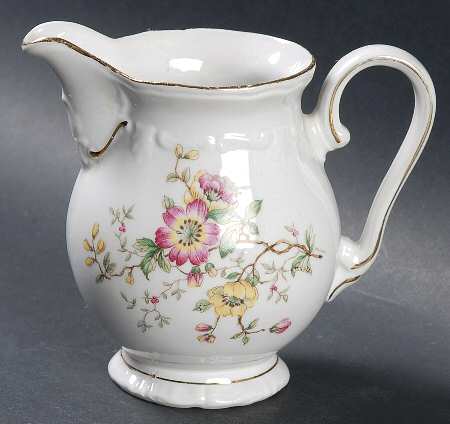 WIG54 Creamer