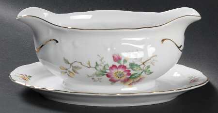 WIG54 Gravy Boat with Attached Underplate