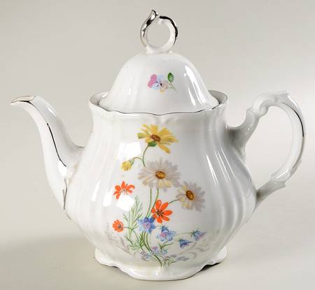 Pauline Teapot & Lid