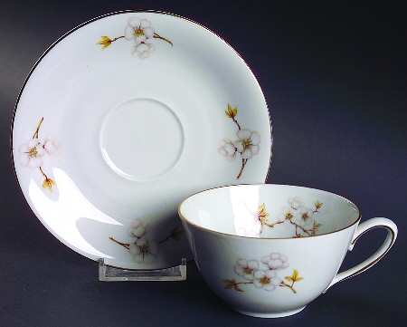 WIG7 Flat Cup & Saucer Set