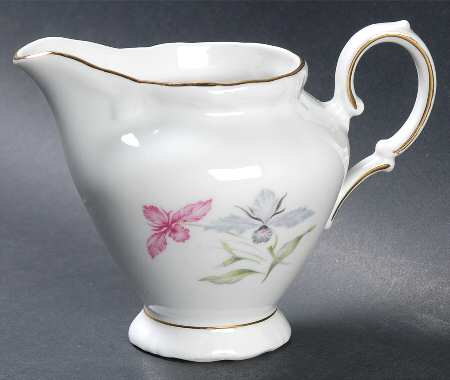 WIG8 Creamer