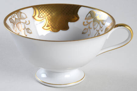 WIG82 Footed Cup