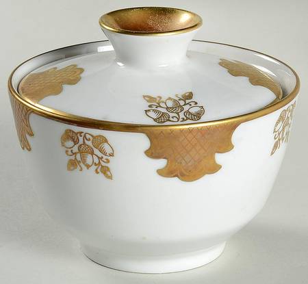 WIG82 Sugar Bowl & Lid
