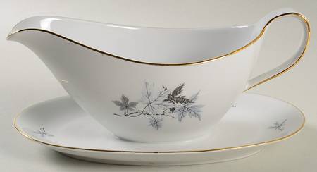 4263B Gravy Boat with Attached Underplate