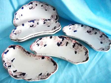 Arcadia Rust and Navy Bone Dish