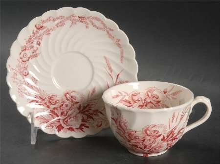 Harvest Red Flat Cup & Saucer Set
