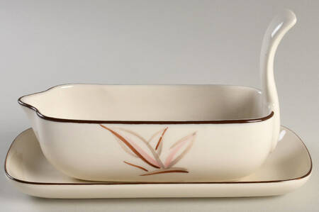 Dragon Flower Gravy Boat & Underplate/Relish