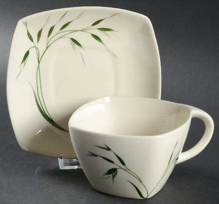 Oats (Cream Background) Flat Cup & Saucer Set
