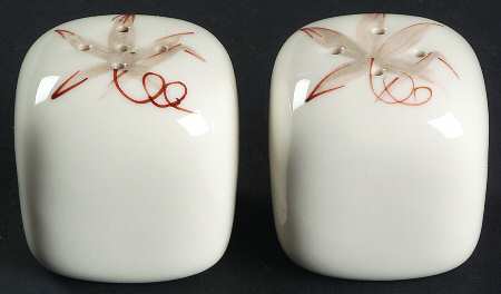 Passion Flower Salt & Pepper Set