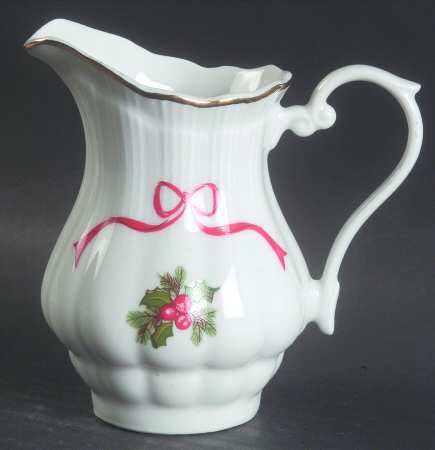 Holiday Ribbon (Ribbed) Creamer