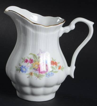 Meissen Flower (Ribbed) Creamer