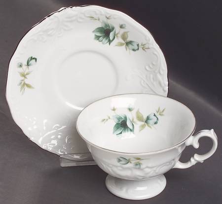 Morning Footed Cup & Saucer Set