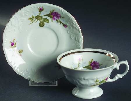 Moss Rose Footed Cup & Saucer Set