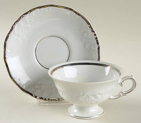 Platina Footed Cup & Saucer Set