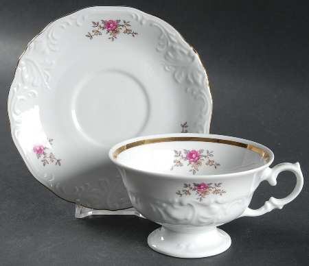 Rosebud Footed Cup & Saucer Set
