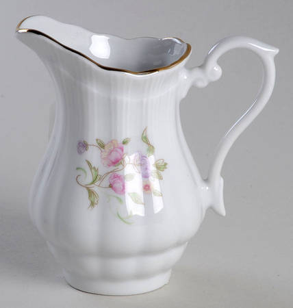 Victoria Mini Creamer