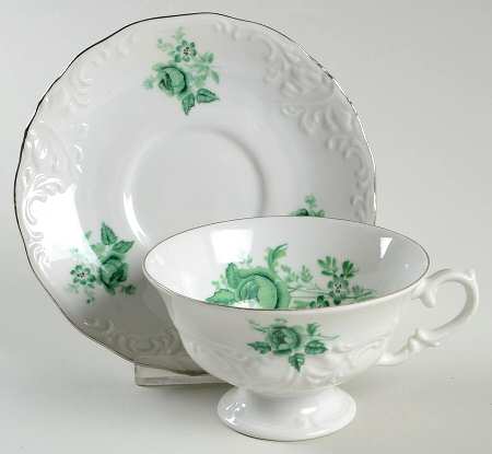 WLB20 Footed Cup & Saucer Set