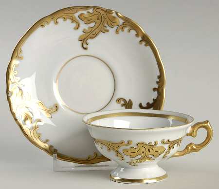 WLB3 Footed Demitasse Cup & Saucer Set