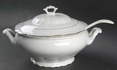 WLB5 Tureen & Lid w/Ladle & Underplate