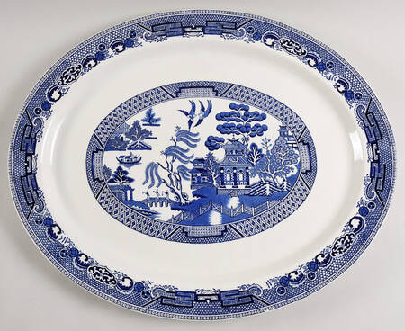 Blue Willow (Older) 21" Oval Serving Platter