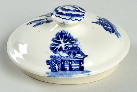Blue Willow (Older) Lid for Coffee Pot