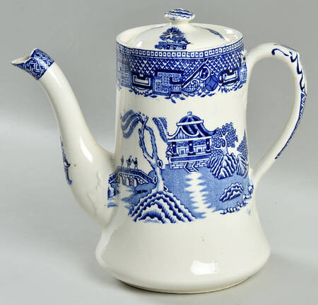 Blue Willow (Older) Coffee Pot & Lid