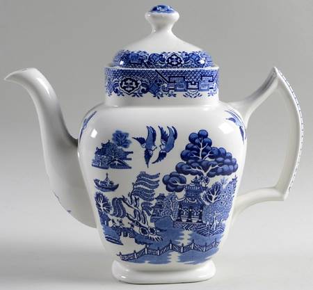 Blue Willow (Older) Coffee Pot & Lid