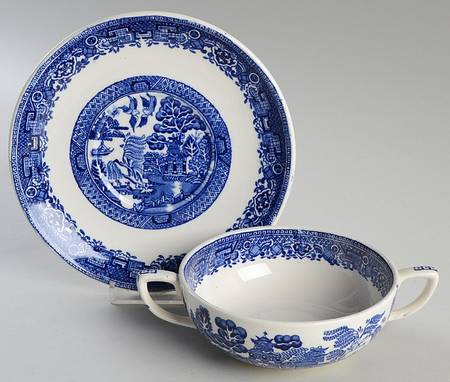 Blue Willow (Older) Flat Cream Soup Bowl & Saucer Set
