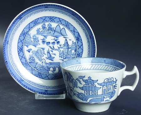 Canton Blue Oversized Cup & Saucer Set