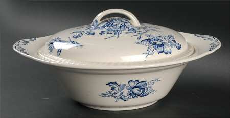 Caronia Round Covered Vegetable