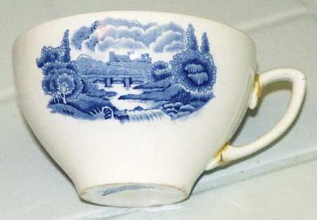 Colonial Blue (No Trim) Flat Cup