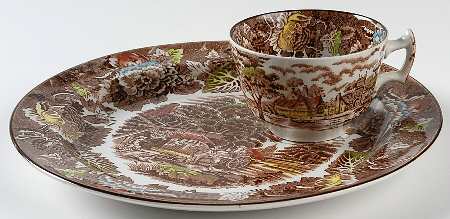 English Scenery Dark Brown Multicolor Snack Plate & Cup Set