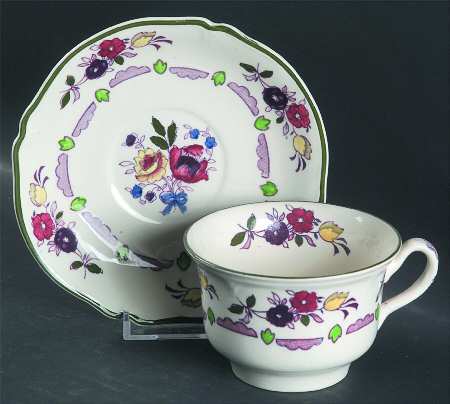 Flora Flat Cup & Saucer Set