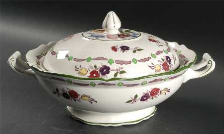 Flora Round Covered Vegetable