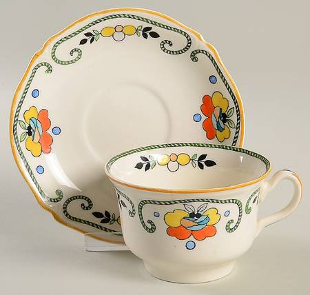 Horton Flat Cup & Saucer Set