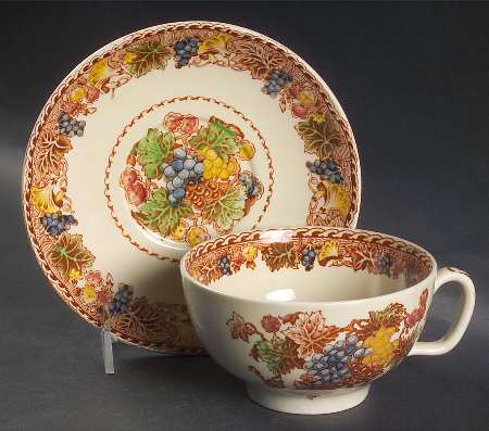 Hyde (Smooth Edge) Oversized Cup & Saucer Set
